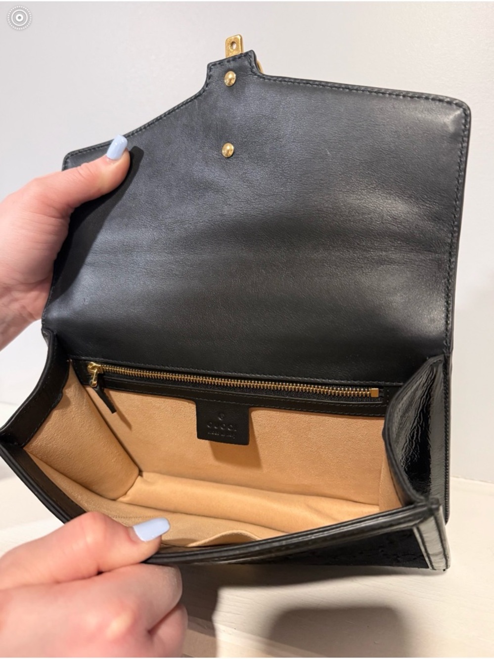 ✨GUCCI Sylvie Velvet GG Chain Wallet Bag Black Gold Web Stripe Crossbody✨ - Picture 6 of 8
